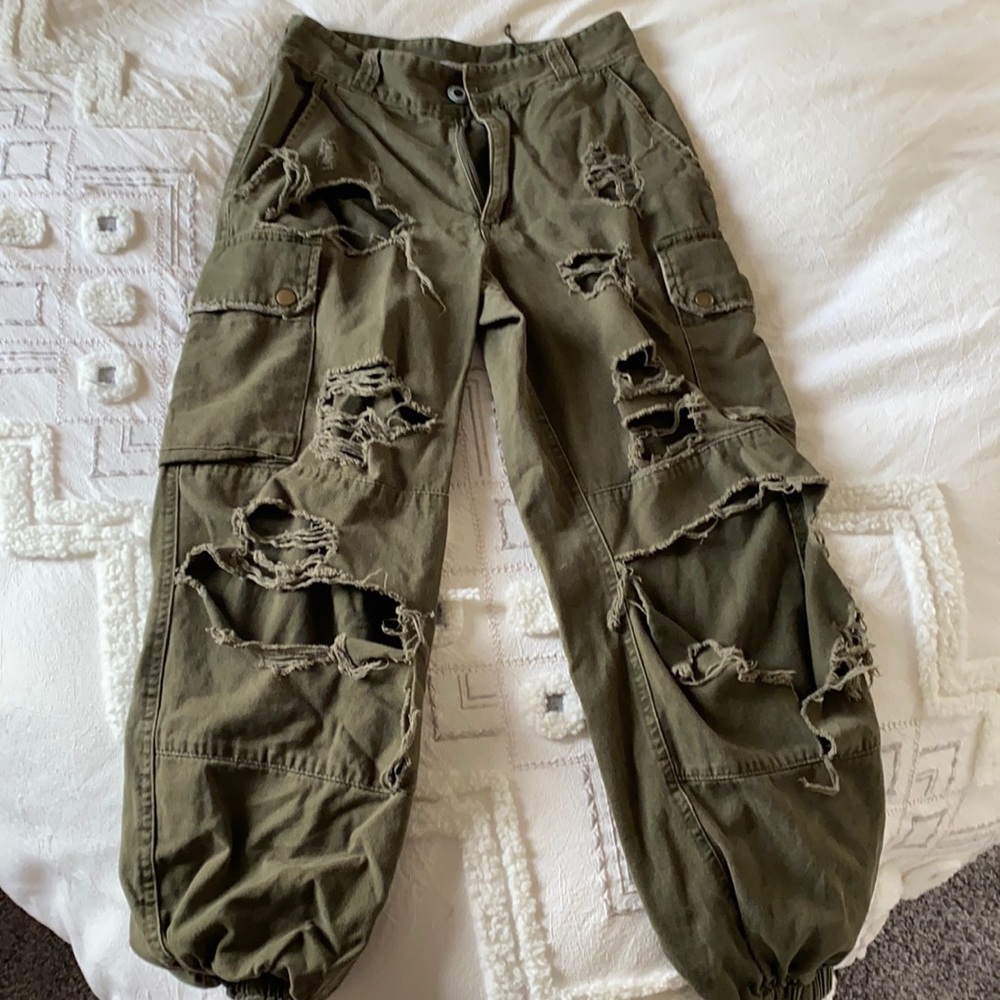 Carmar Olive Green Distressed Cargo Pants